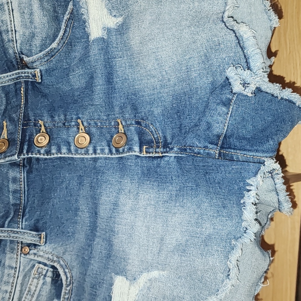 FIRM PRICE No Boundaries Women's Denim Jeans